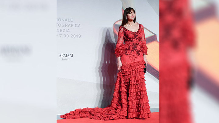 venezia 76 il look di monica bellucci sul red carpet