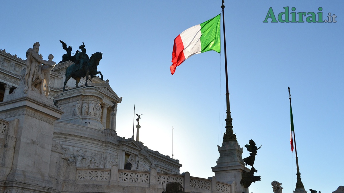 25 aprile festa liberazione altare della patria bandiera italiana